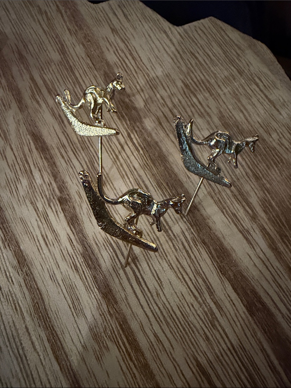 Vtg Kangaroo Boomerang Pin Set of 3